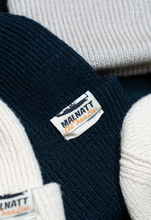 Carica l&#39;immagine nel visualizzatore di Gallery, Berretto &quot; Old Tram Line&quot;
