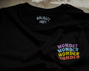 Tshirt "WONDER" Rainbow Black Edition